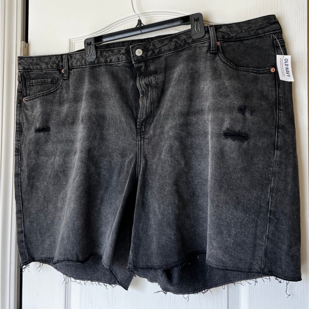 Old Navy NWT Black Denim Shorts Size 28